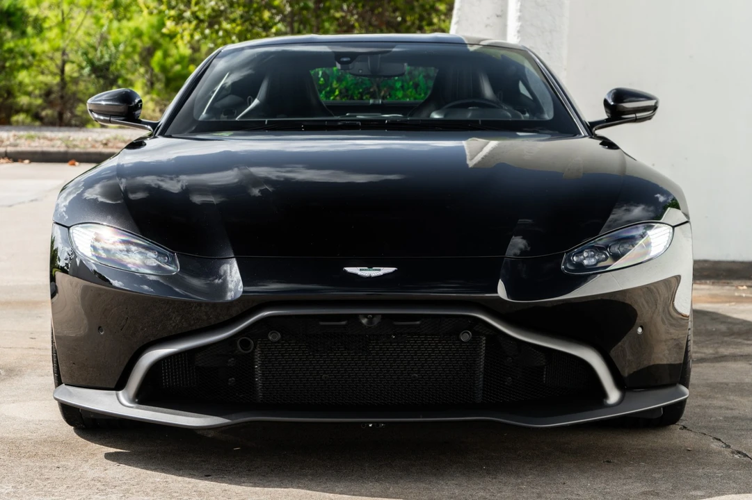 2019 Aston Martin V8 Vantage (2019+) - Image 13 of 31