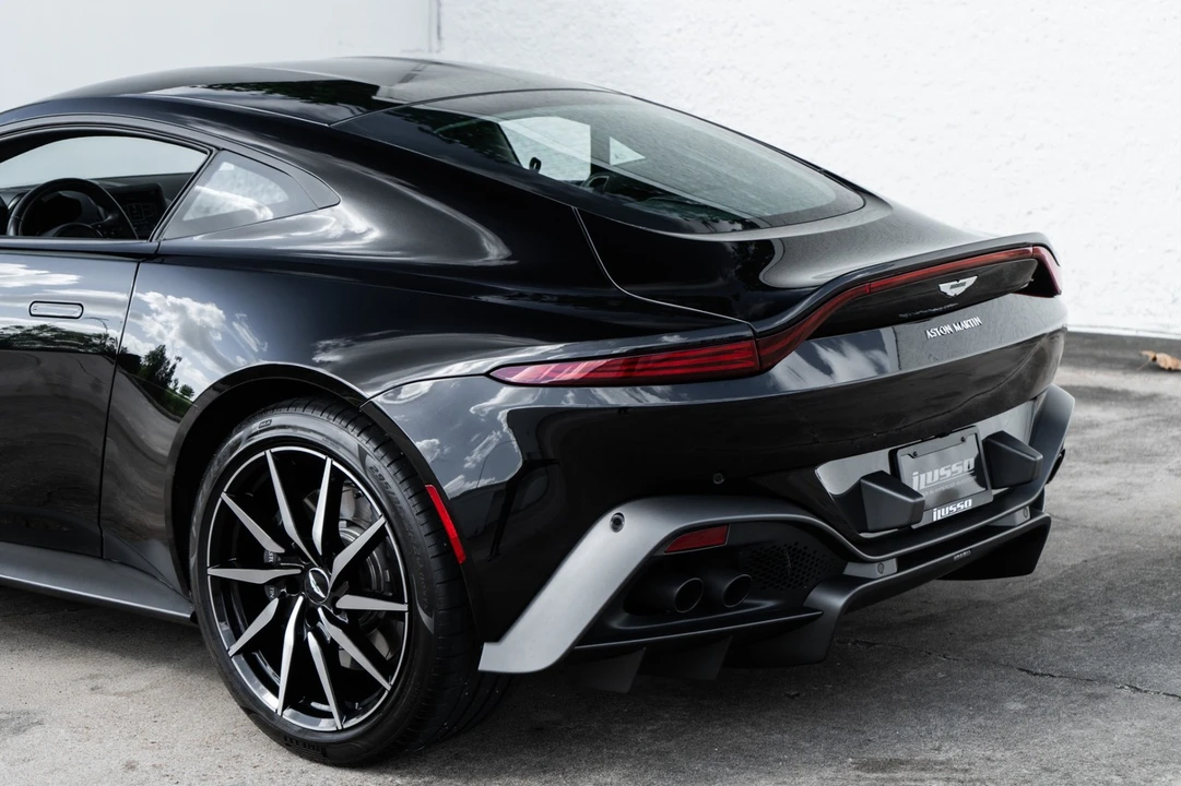 2019 Aston Martin V8 Vantage (2019+) - Image 15 of 31