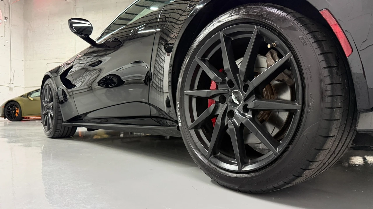 2019 Aston Martin V8 Vantage (2019+) - Image 21 of 31