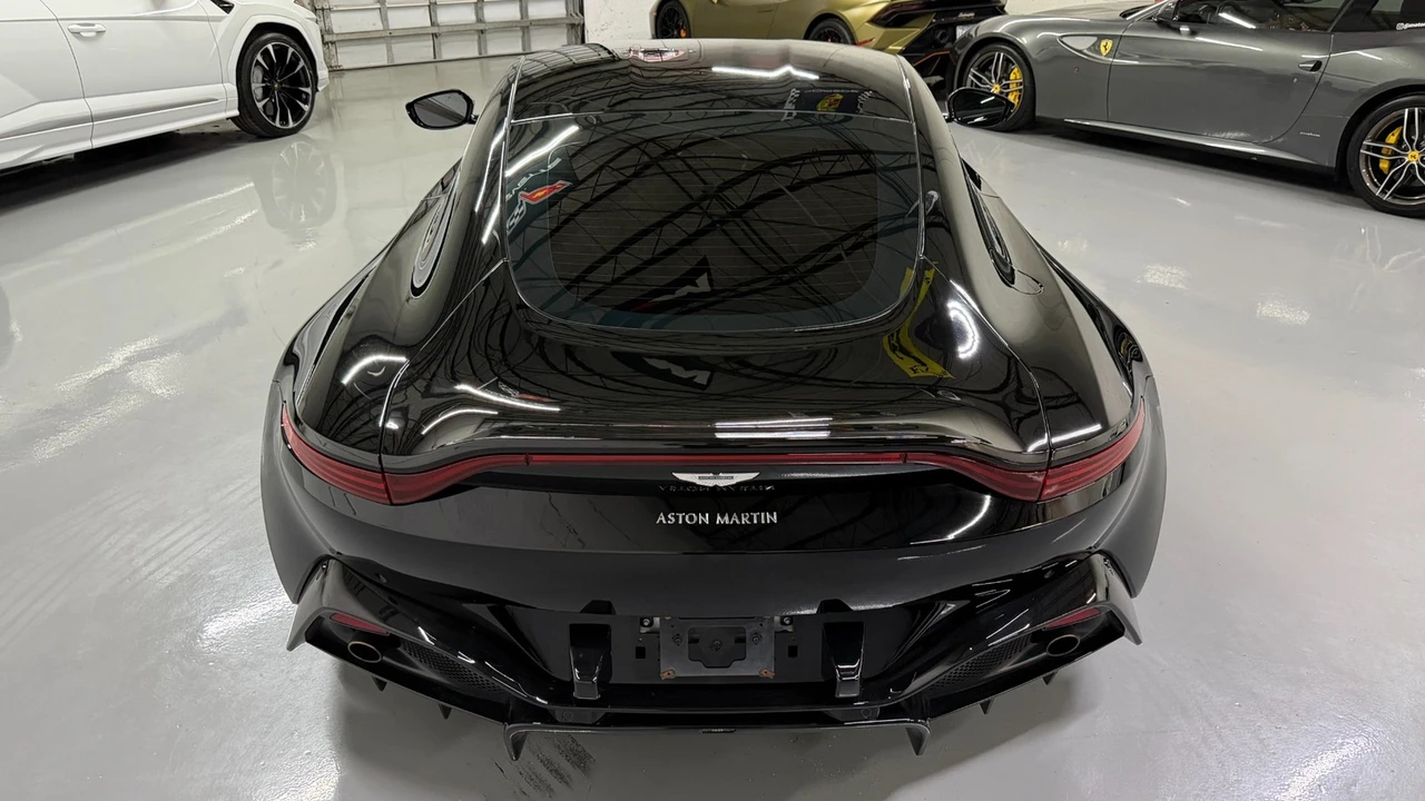 2019 Aston Martin V8 Vantage (2019+) - Image 14 of 31