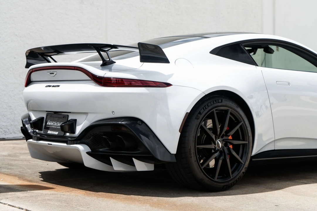 2019 Aston Martin V8 Vantage (2019+) - Image 16 of 31