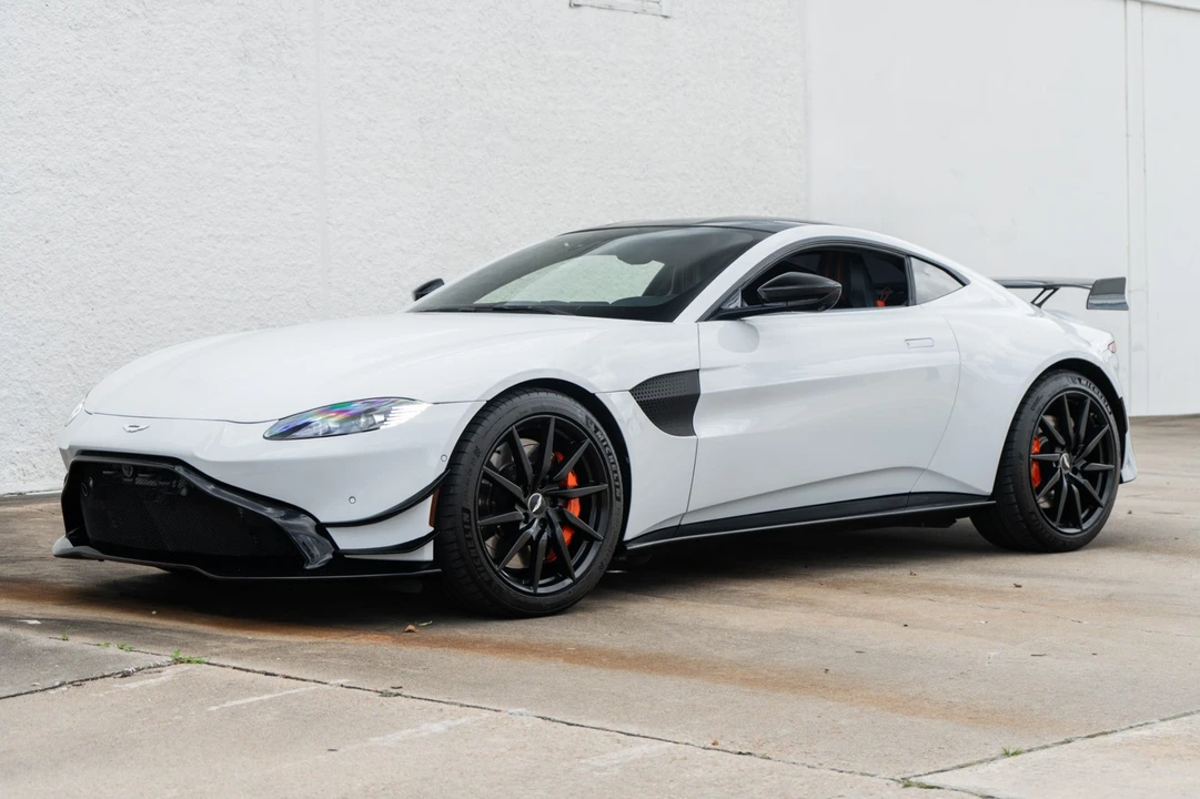 2019 Aston Martin V8 Vantage (2019+) - Image 7 of 31
