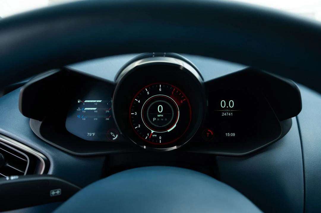 2019 Aston Martin V8 Vantage (2019+) - Image 11 of 31