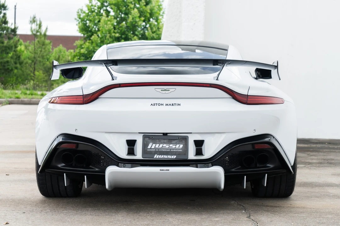 2019 Aston Martin V8 Vantage (2019+) - Image 14 of 31