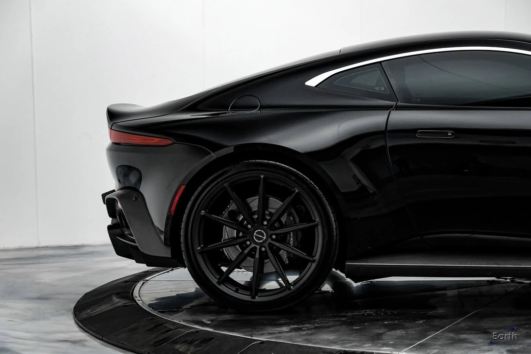 2019 Aston Martin V8 Vantage (2019+) - Image 17 of 21