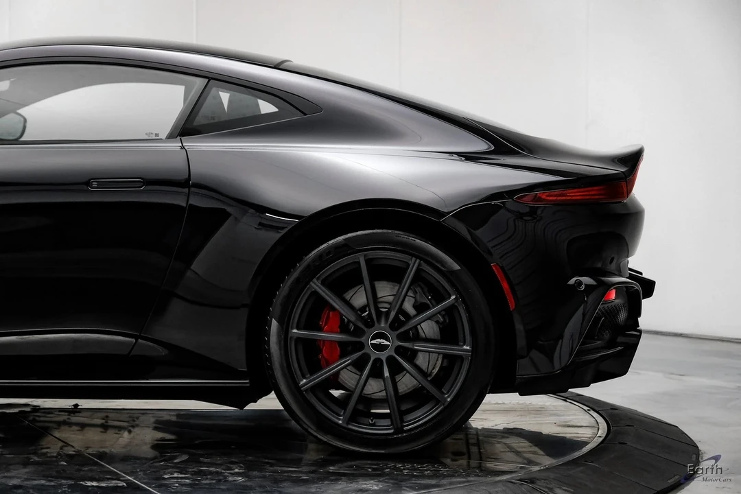 2019 Aston Martin V8 Vantage (2019+) - Image 7 of 12