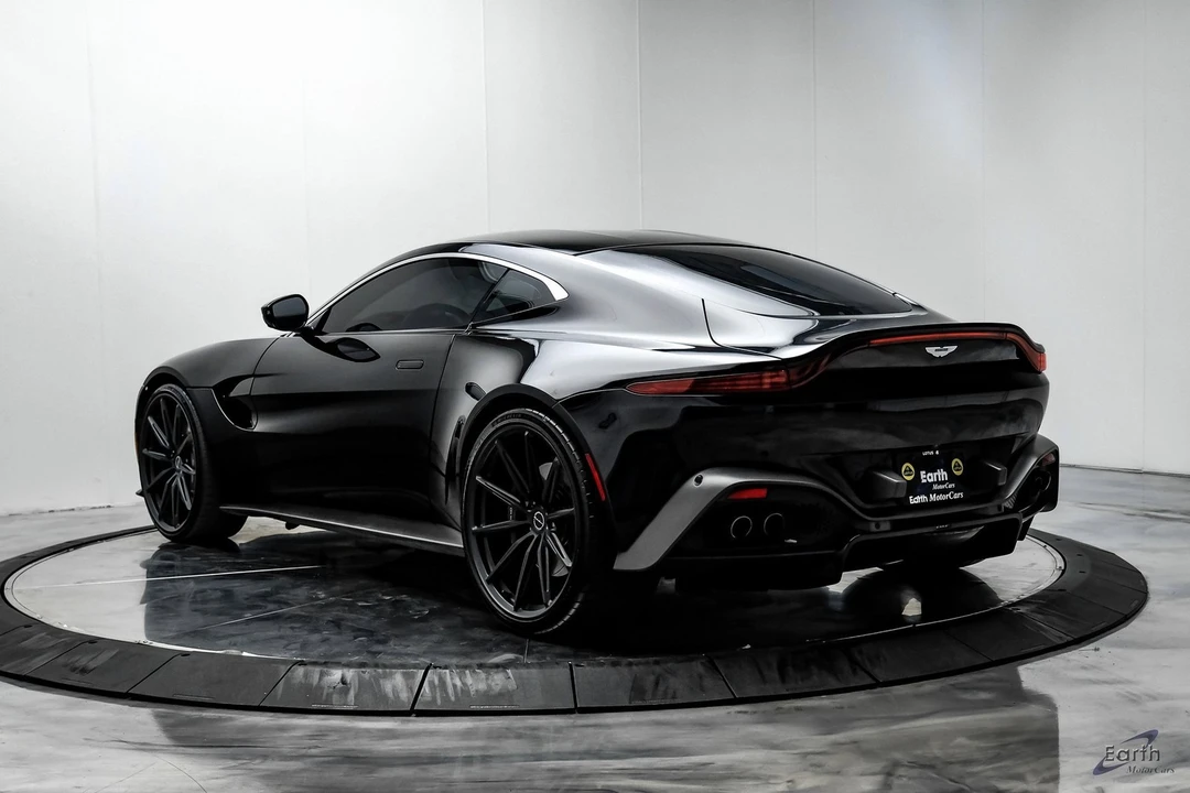 2019 Aston Martin V8 Vantage (2019+) - Image 9 of 21