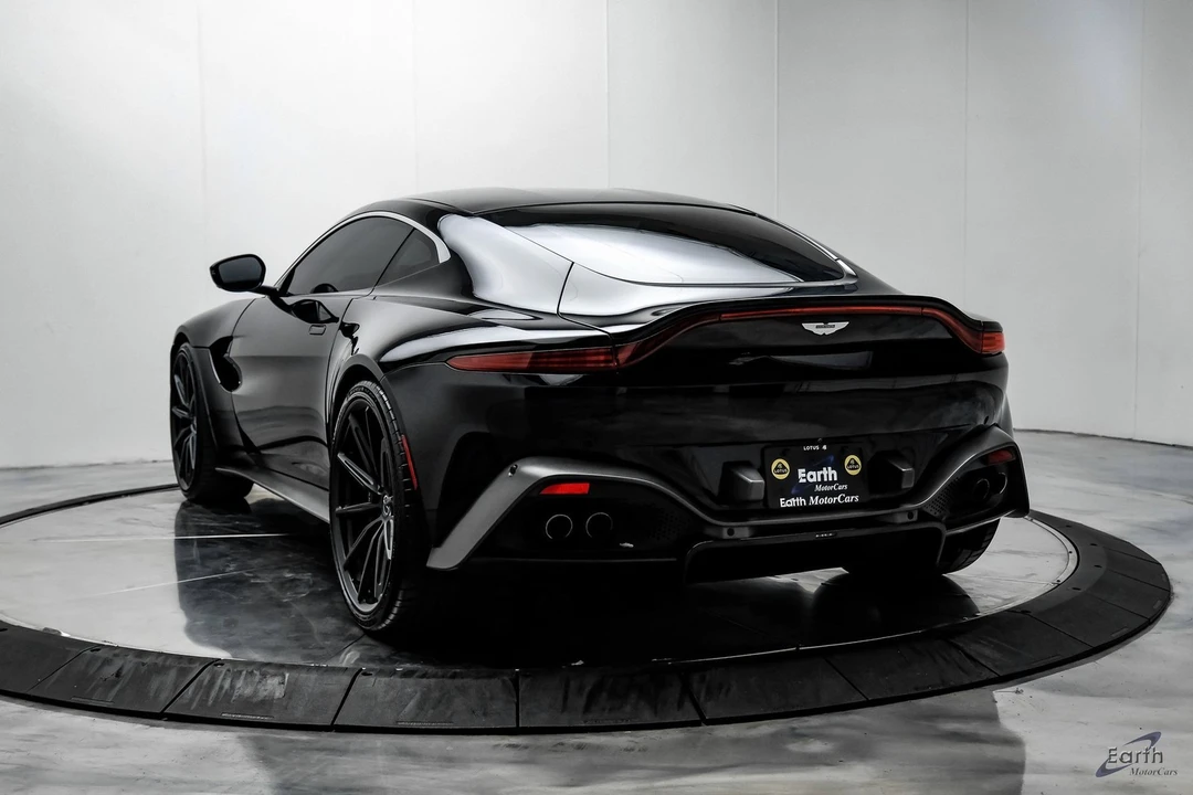 2019 Aston Martin V8 Vantage (2019+) - Image 8 of 21