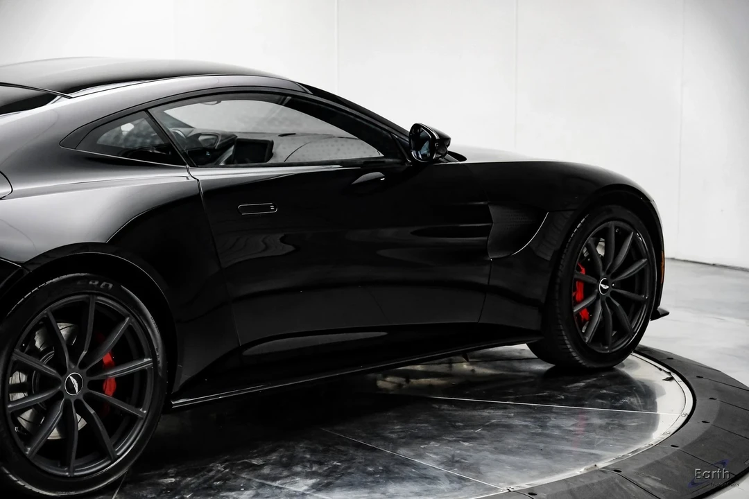 2019 Aston Martin V8 Vantage (2019+) - Image 15 of 21