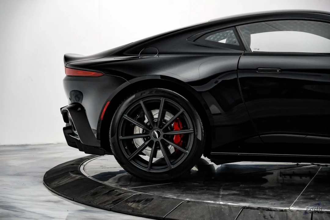 2019 Aston Martin V8 Vantage (2019+) - Image 17 of 21