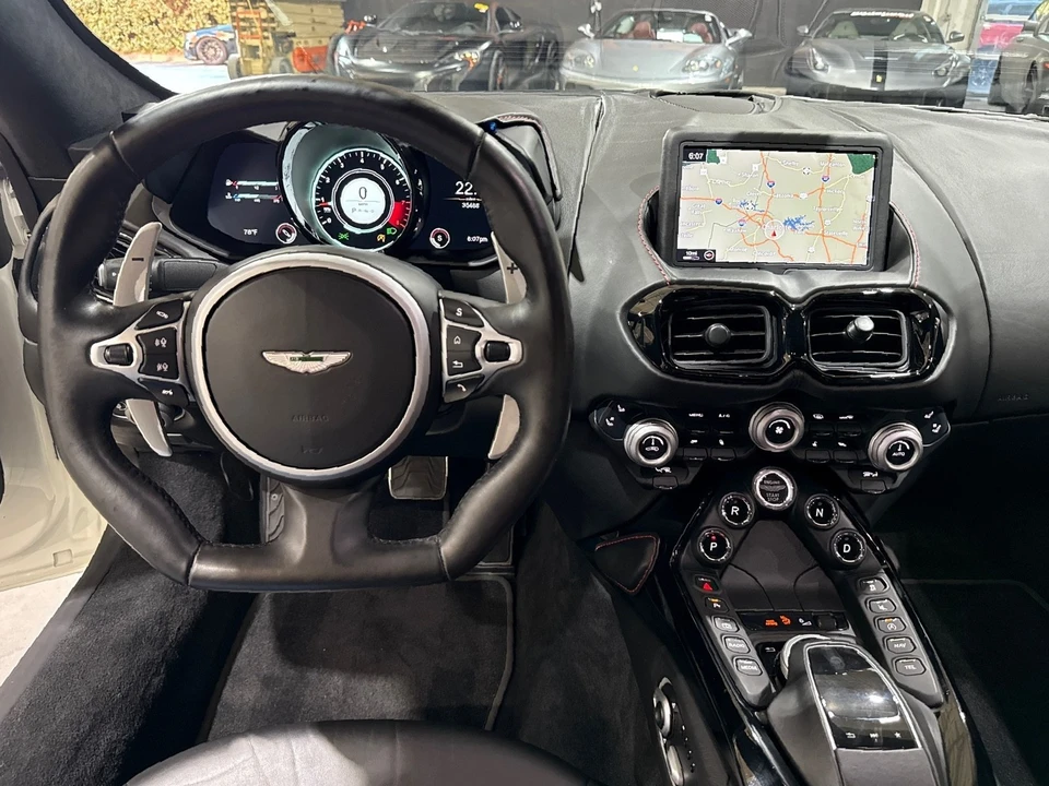 2019 Aston Martin V8 Vantage (2019+) - Image 9 of 21