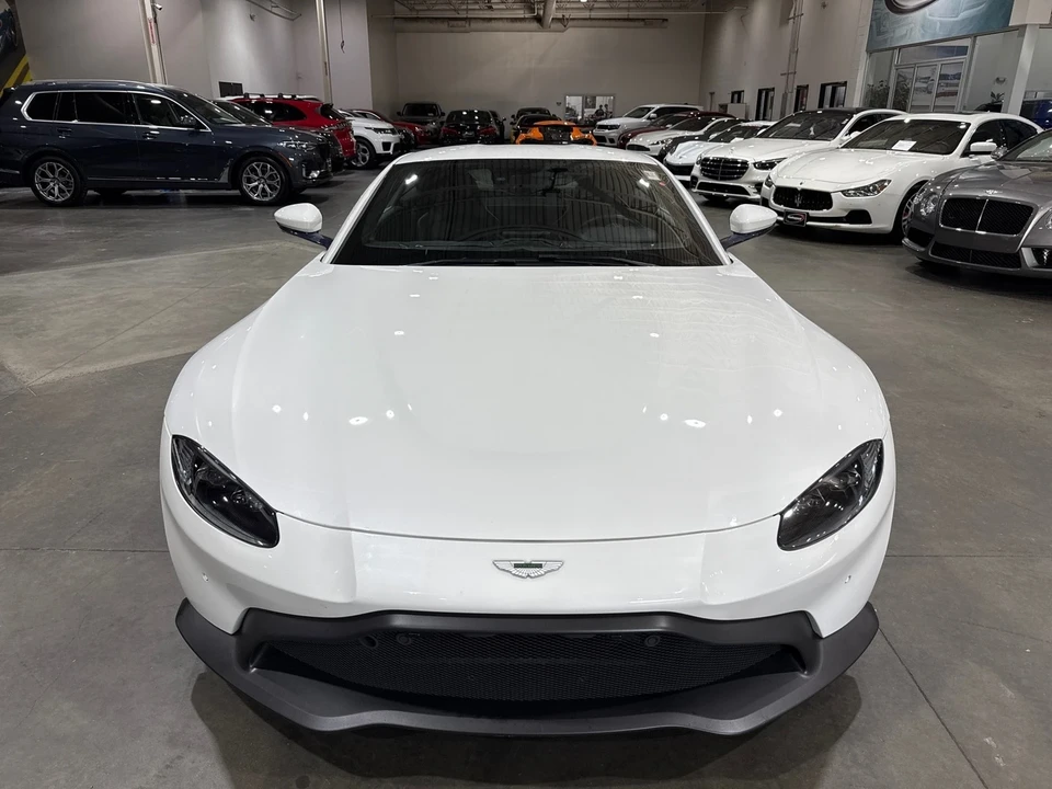 2019 Aston Martin V8 Vantage (2019+) - Image 3 of 12