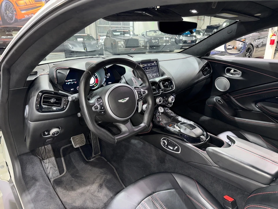 2019 Aston Martin V8 Vantage (2019+) - Image 8 of 21