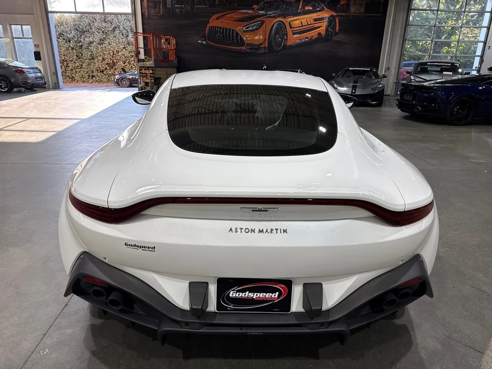 2019 Aston Martin V8 Vantage (2019+) - Image 7 of 12