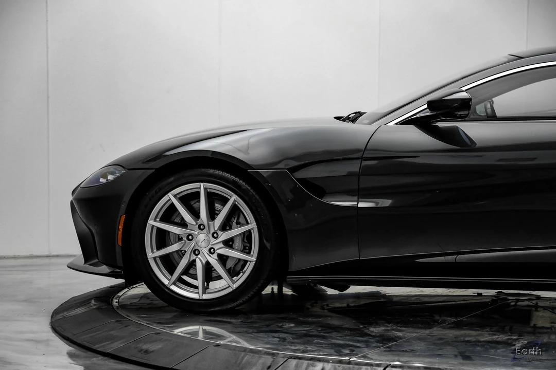 2019 Aston Martin V8 Vantage (2019+) - Image 6 of 12