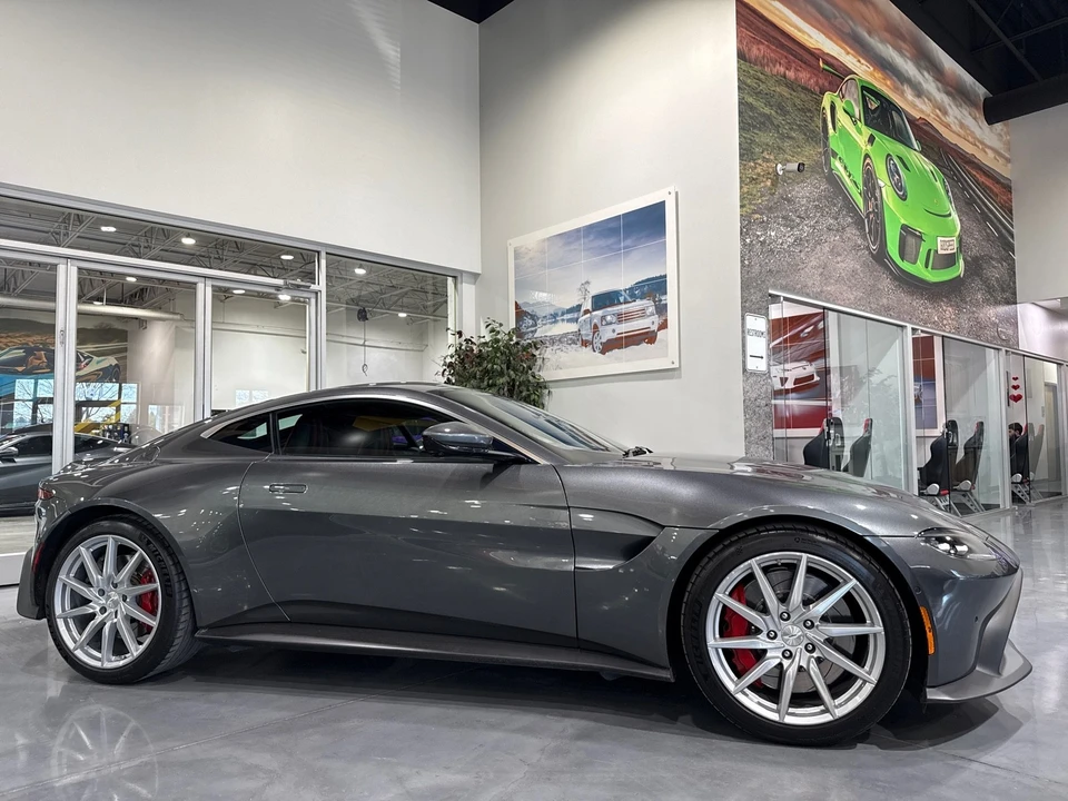 2019 Aston Martin V8 Vantage (2019+) - Image 5 of 12