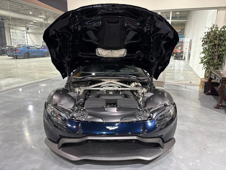 2019 Aston Martin V8 Vantage (2019+) - Image 12 of 21