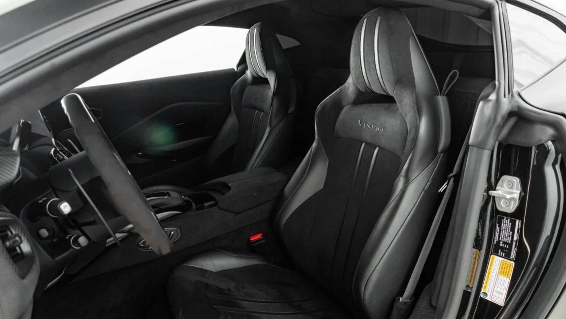 2019 Aston Martin V8 Vantage (2019+) - Image 3 of 6