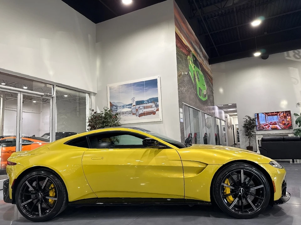 2019 Aston Martin V8 Vantage (2019+) - Image 5 of 31