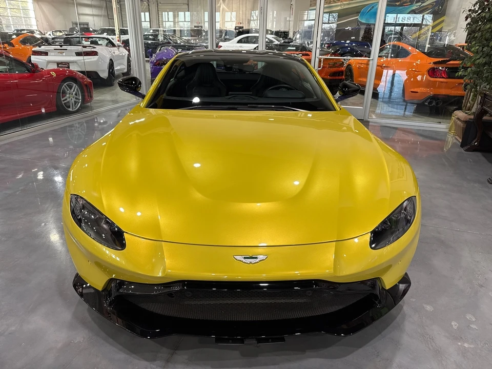 2019 Aston Martin V8 Vantage (2019+) - Image 2 of 21