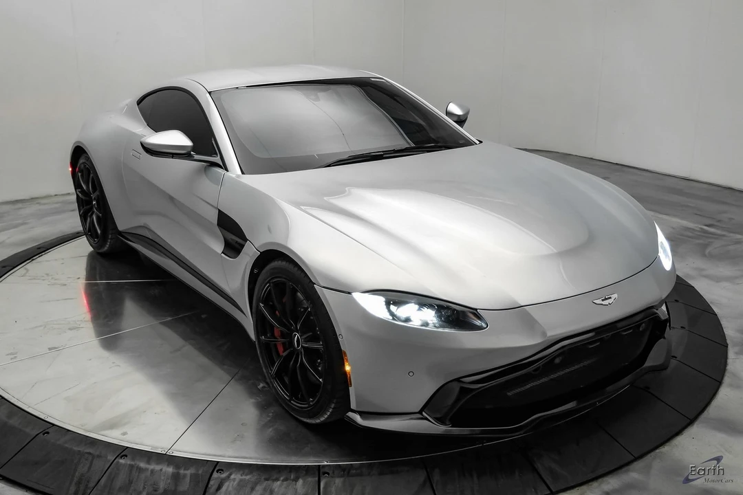 2019 Aston Martin V8 Vantage (2019+) - Image 28 of 31