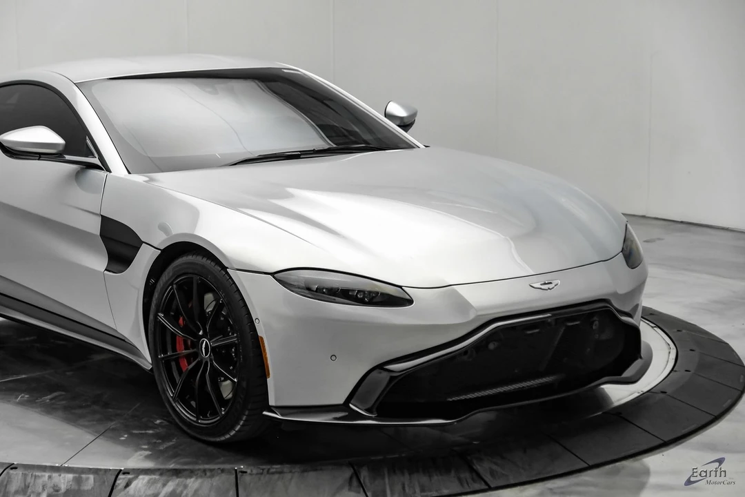 2019 Aston Martin V8 Vantage (2019+) - Image 30 of 31