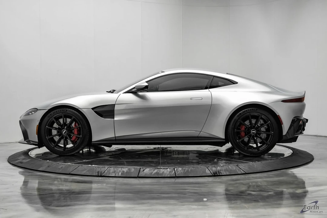 2019 Aston Martin V8 Vantage (2019+) - Image 7 of 31