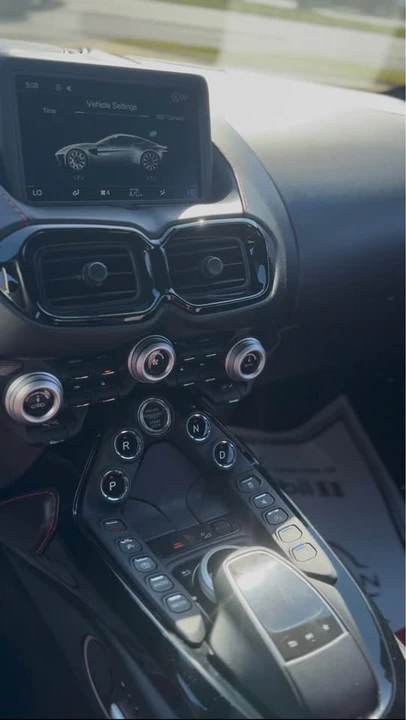 2019 Aston Martin V8 Vantage (2019+) - Image 11 of 12