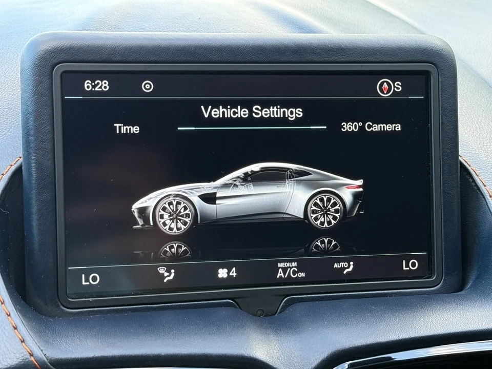 2019 Aston Martin V8 Vantage (2019+) - Image 15 of 24