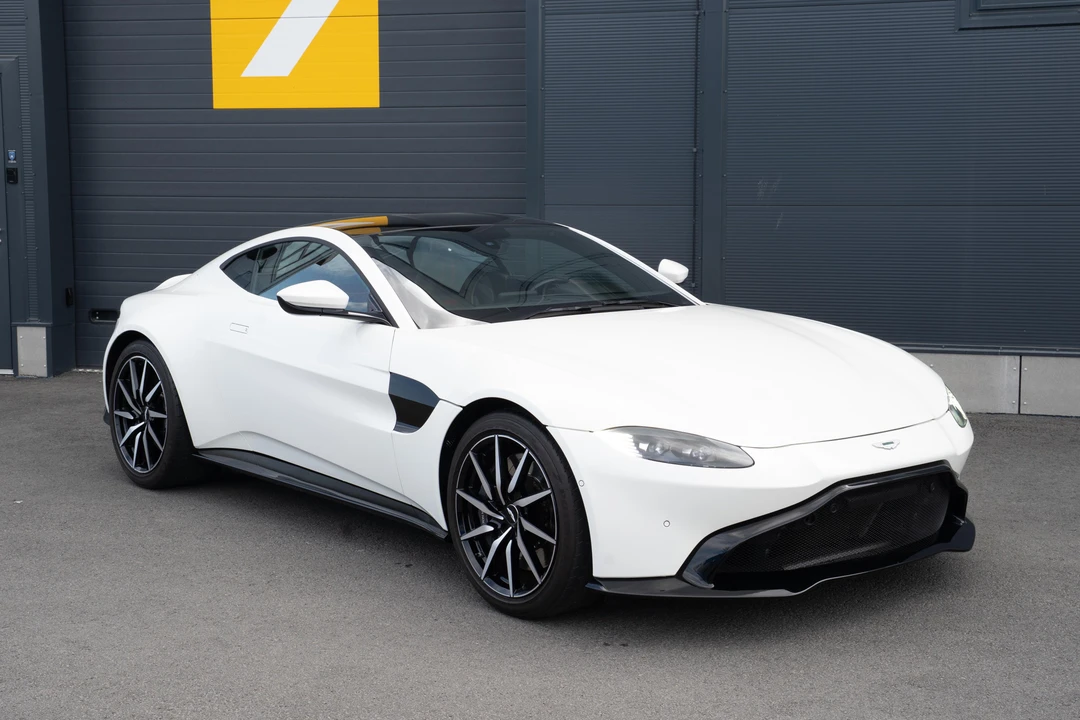 2019 Aston Martin V8 Vantage (2019+) - Image 26 of 31