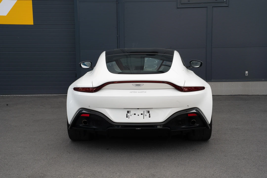2019 Aston Martin V8 Vantage (2019+) - Image 9 of 31