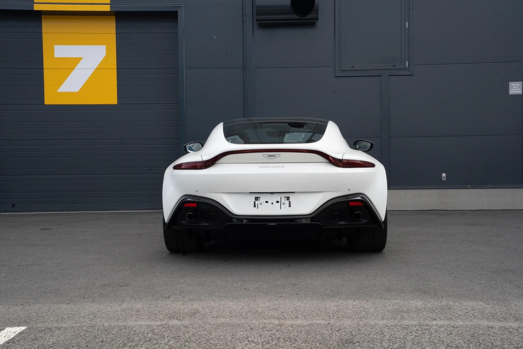 2019 Aston Martin V8 Vantage (2019+) - Image 23 of 31