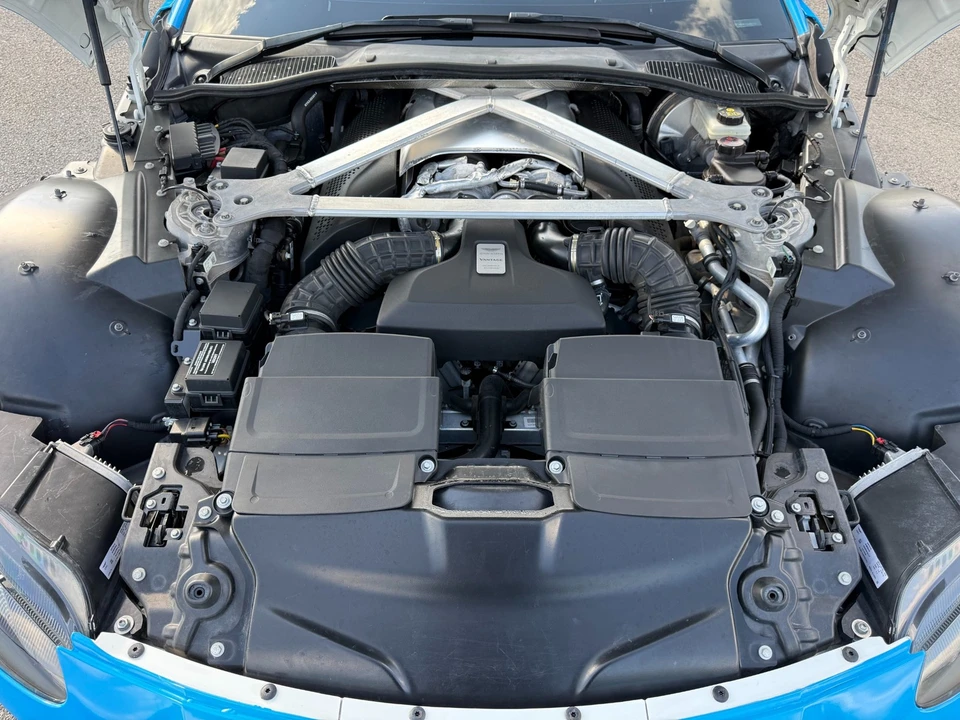 2019 Aston Martin V8 Vantage (2019+) - Image 20 of 31