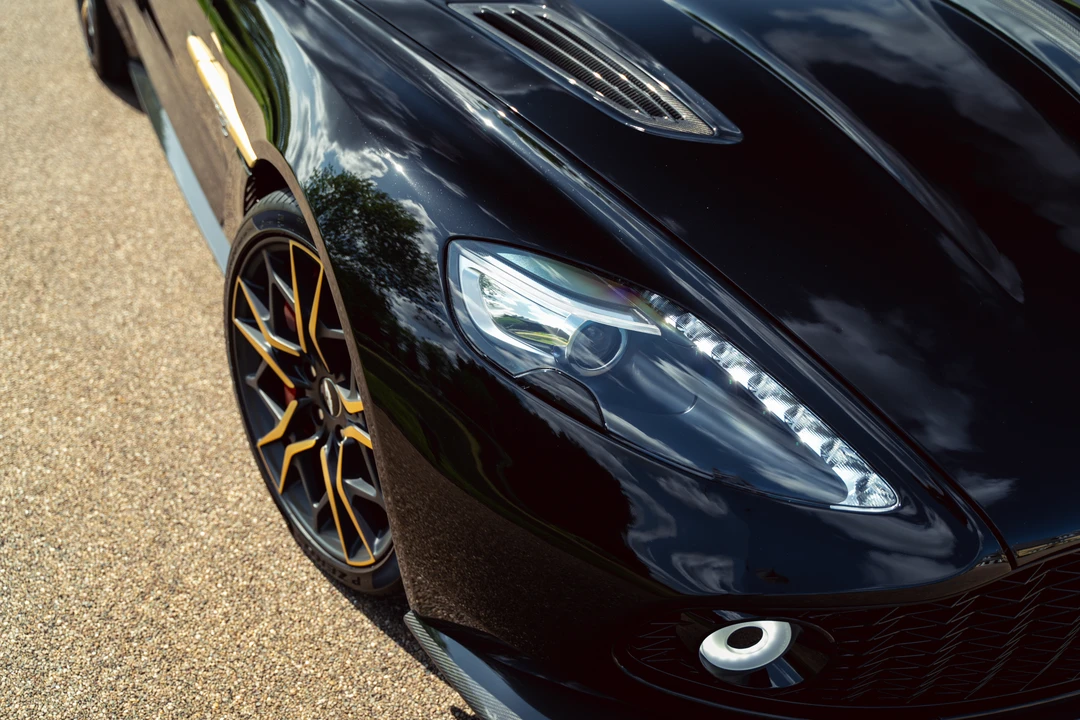 2019 Aston Martin Vanquish 2nd Gen - Image 23 of 31