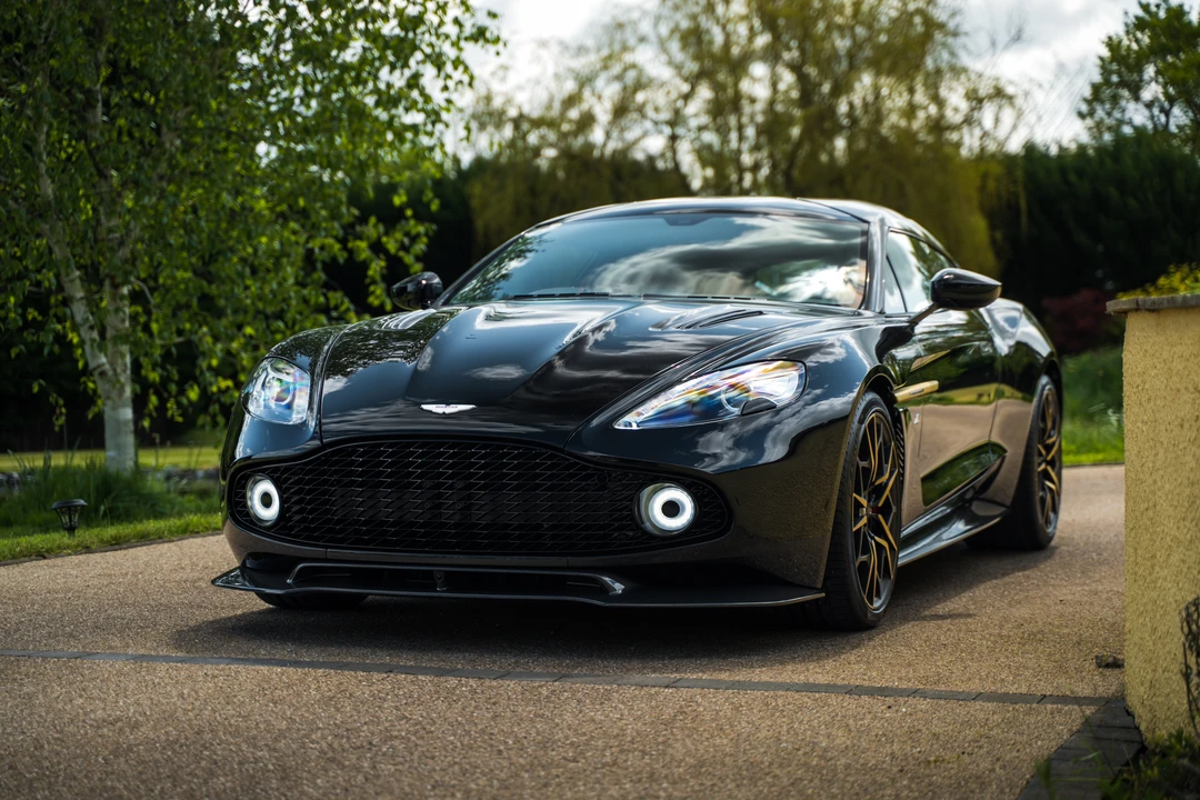 2019 Aston Martin Vanquish 2nd Gen - Image 14 of 31