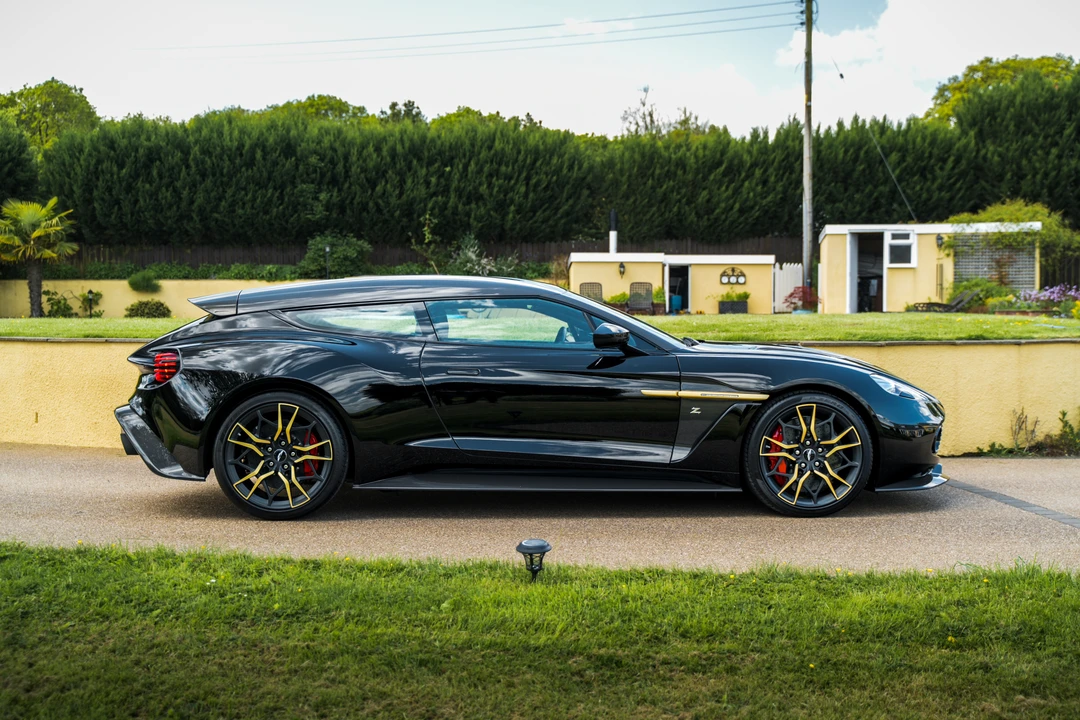 2019 Aston Martin Vanquish 2nd Gen - Image 5 of 31