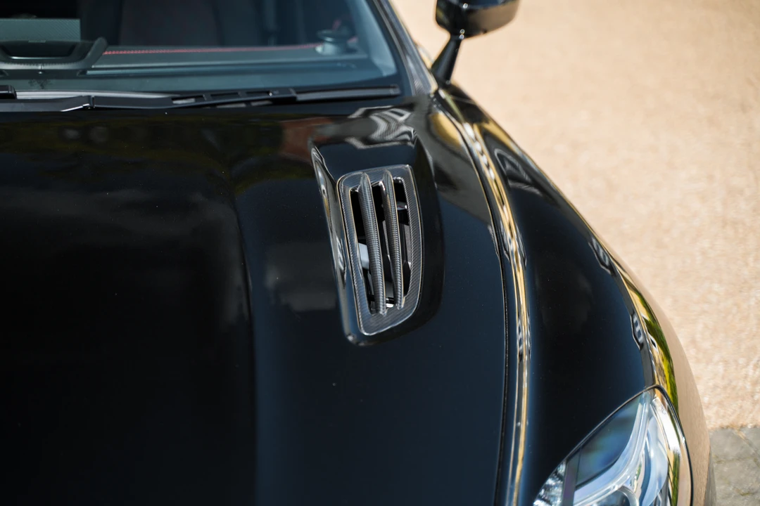 2019 Aston Martin Vanquish 2nd Gen - Image 30 of 31