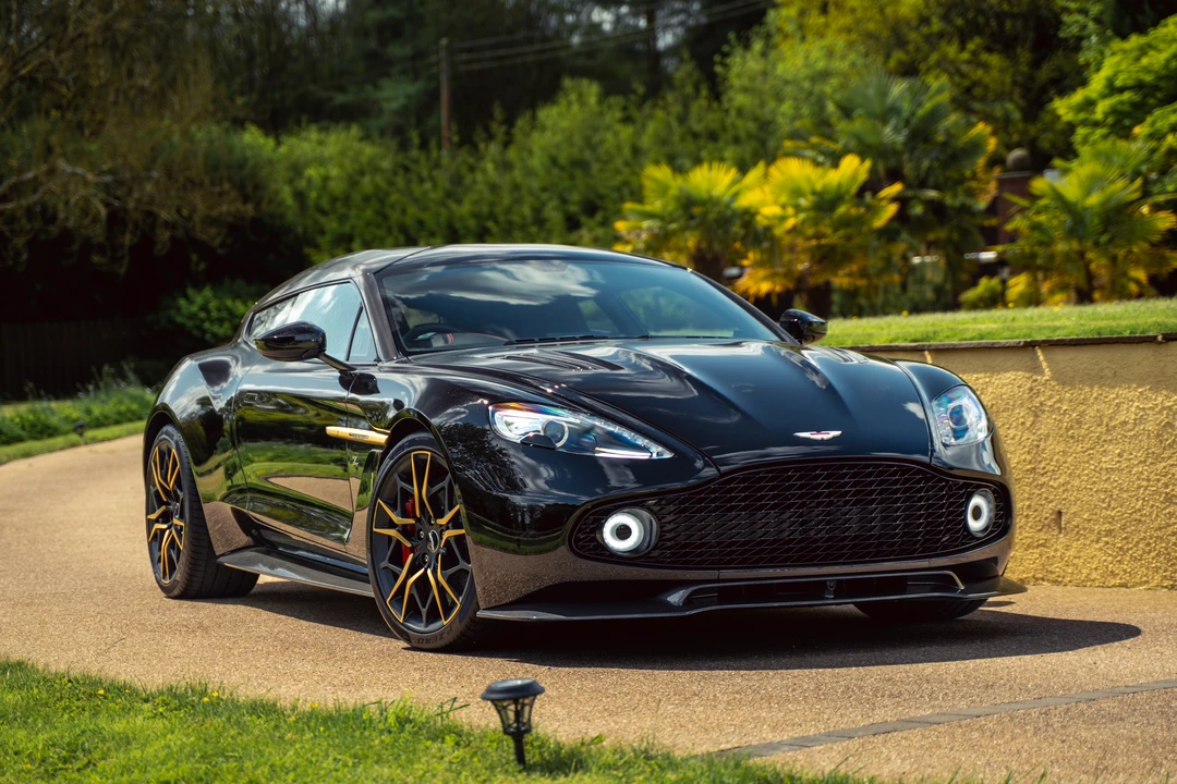 2019 Aston Martin Vanquish 2nd Gen - Image 2 of 31
