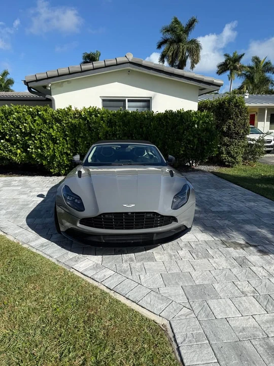 2019 Aston Martin DB11 Volante - Image 4 of 14