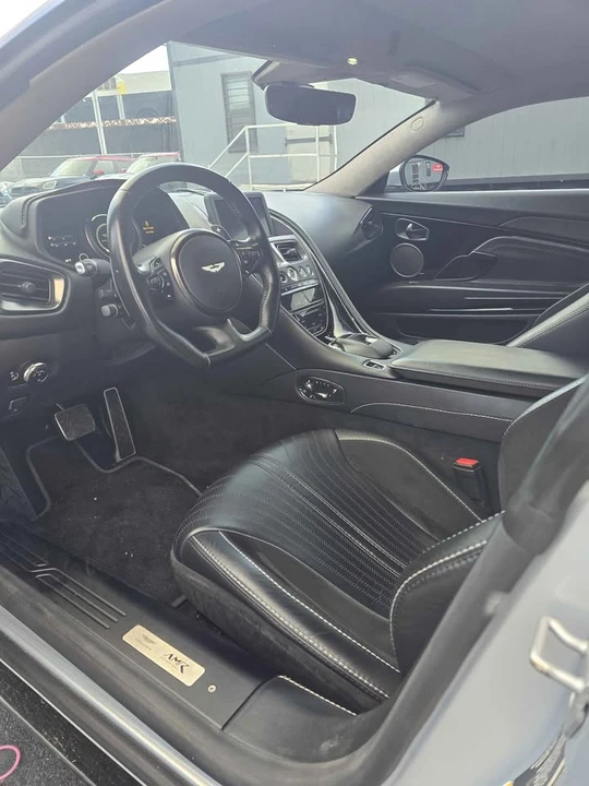 2019 Aston Martin DB11 AMR - Image 6 of 6