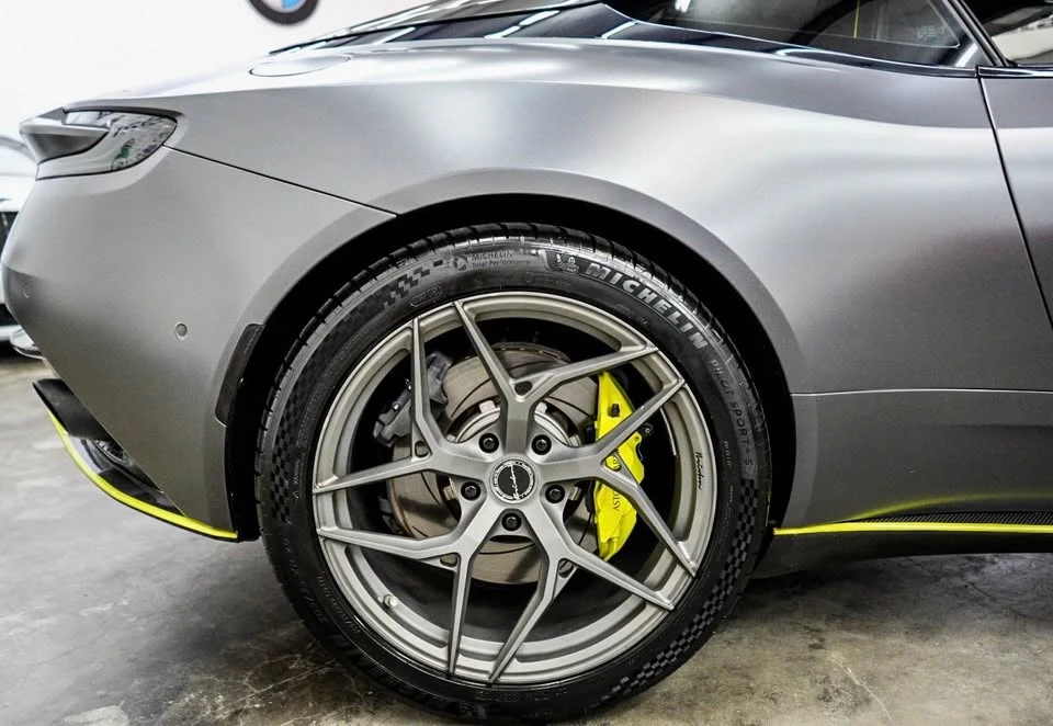 2019 Aston Martin DB11 AMR - Image 4 of 20