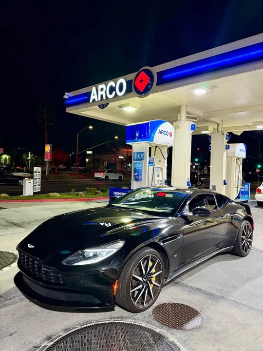 2019 Aston Martin DB11 - Image 8 of 9