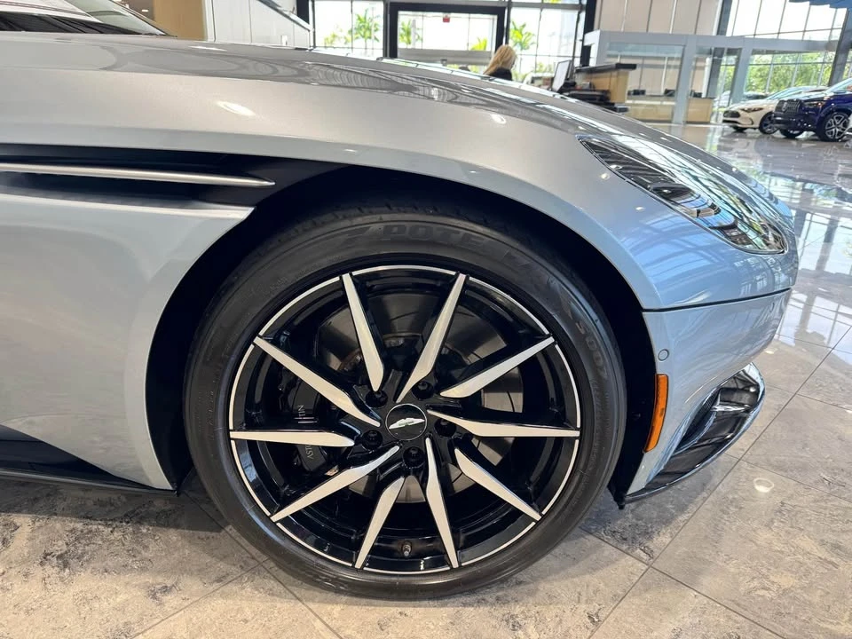 2019 Aston Martin DB11 V8 - Image 3 of 9