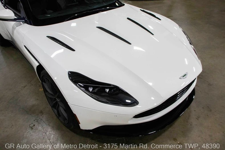 2019 Aston Martin DB11 AMR - Image 13 of 20