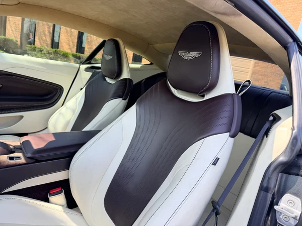 2019 Aston Martin DB11 V8 - Image 10 of 17