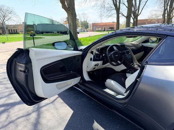 2019 Aston Martin DB11 V8 - Image 5 of 17