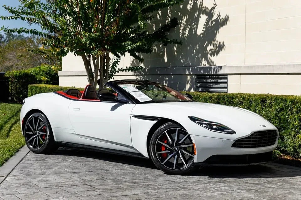 2019 Aston Martin DB11 Volante - Image 8 of 8