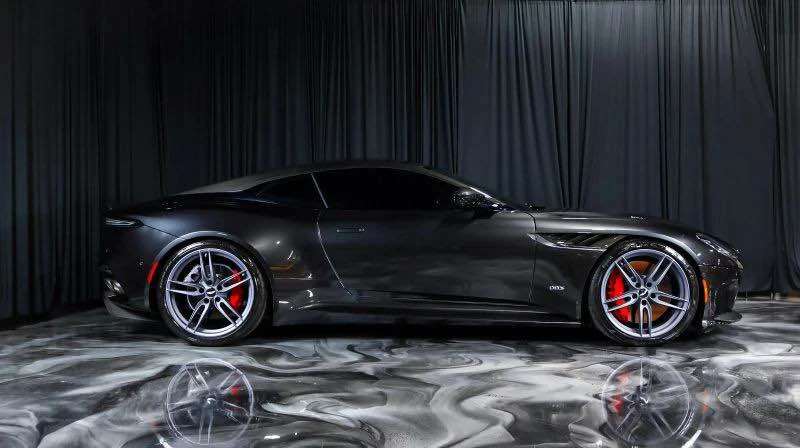 2019 Aston Martin DBS Superleggera - Image 4 of 11