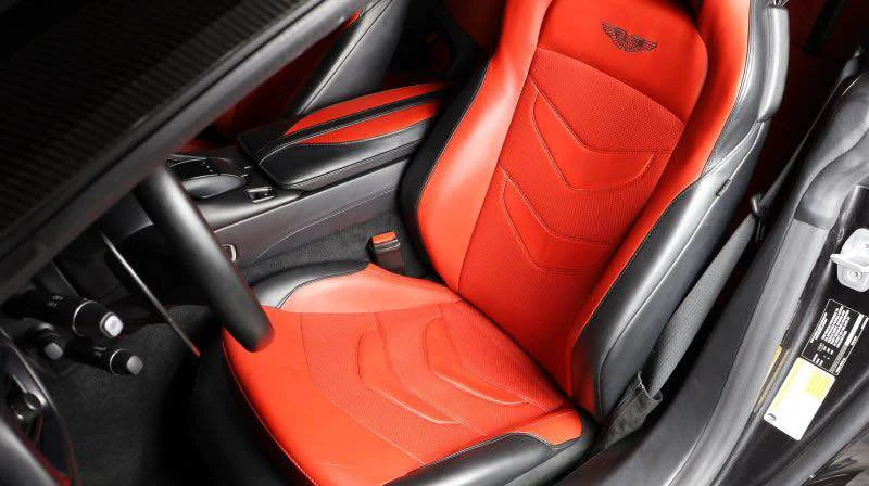 2019 Aston Martin DBS Superleggera - Image 8 of 10