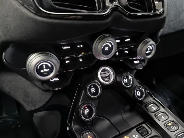 2019 Aston Martin V8 Vantage (2019+) - Image 11 of 16